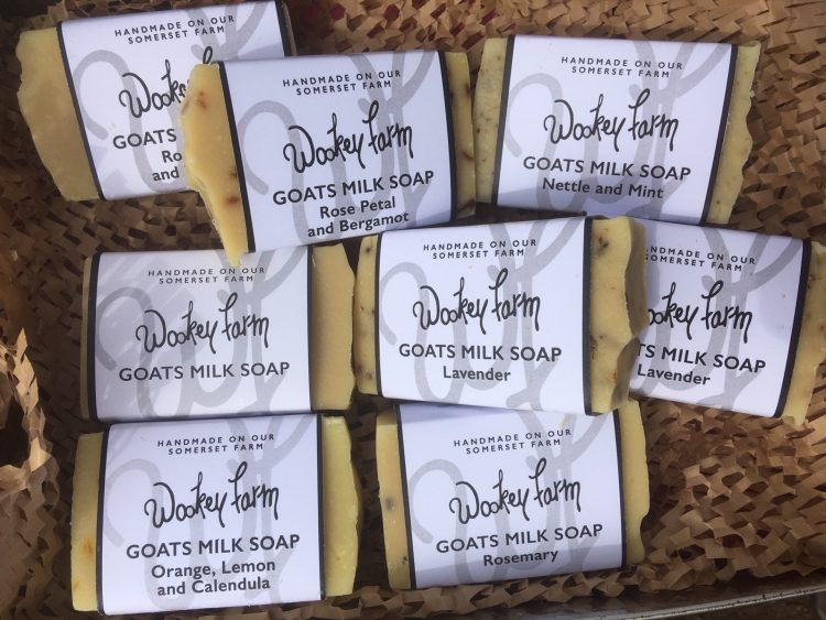 (Delivered to your door) Goats Milk Soap